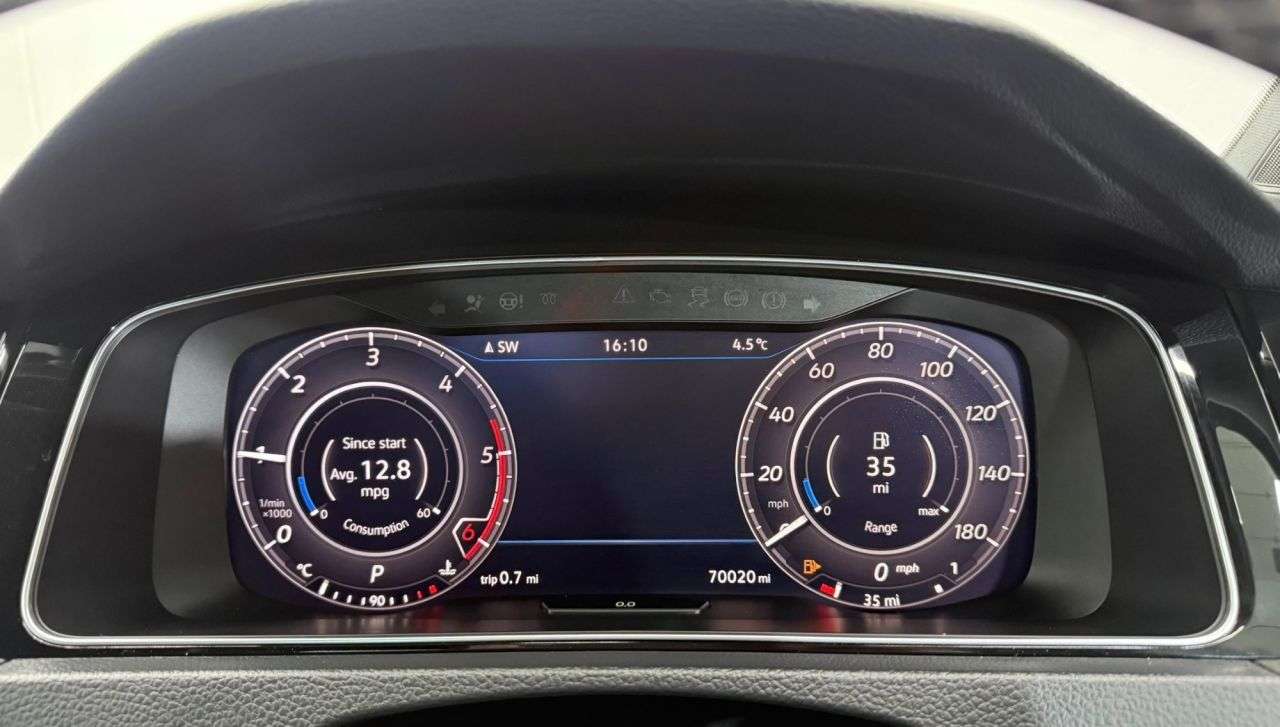 2017 VOLKSWAGEN GOLF 2017 VOLKSWAGEN GOLF