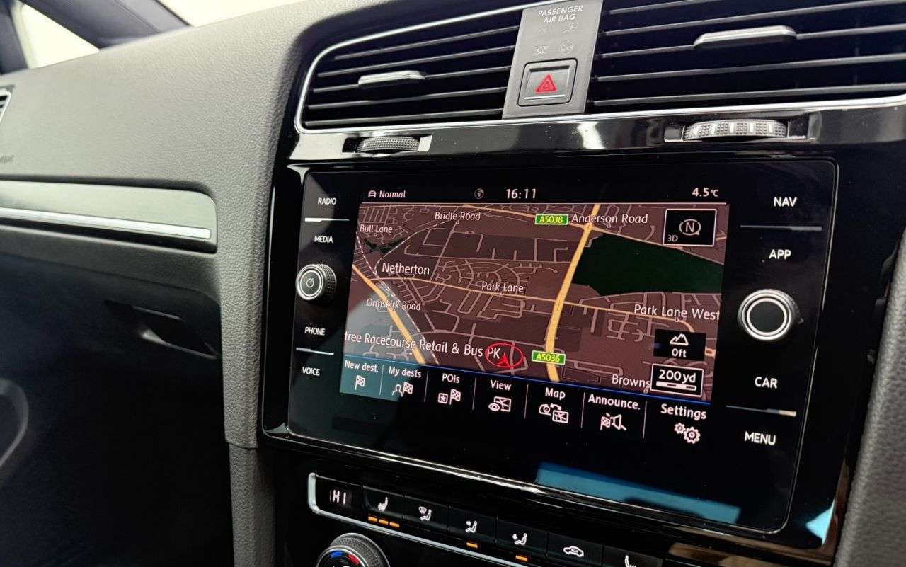 2017 VOLKSWAGEN GOLF 2017 VOLKSWAGEN GOLF