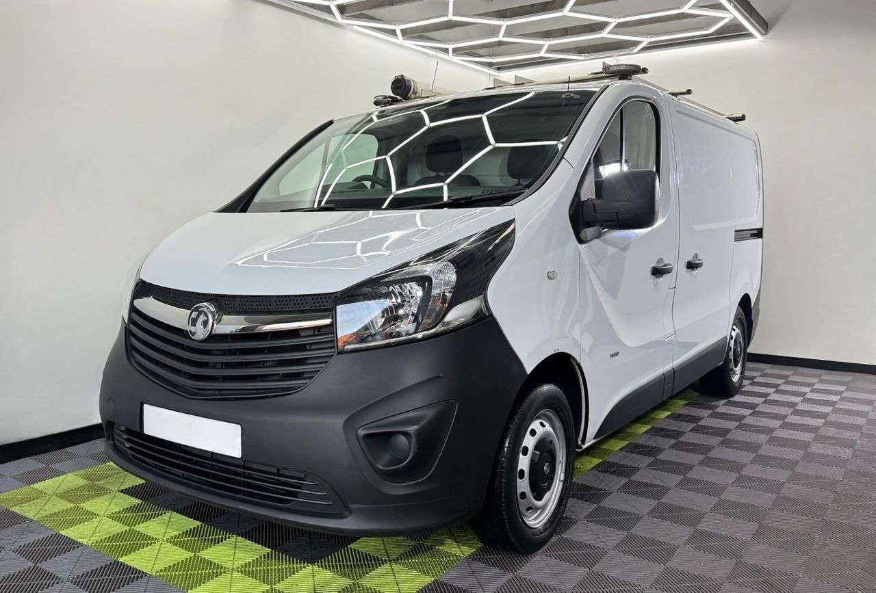 A 2016 VAUXHALL VIVARO 1.6 CDTi 2900 ecoFLEX Panel Van 5dr Diesel Manual L1 H1 Euro 5 (s/s) (90 ps A 2016 VAUXHALL VIVARO 1.6 CDTi 2900 ecoFLEX Panel Van 5dr Diesel Manual L1 H1 Euro 5 (s/s) (90 ps