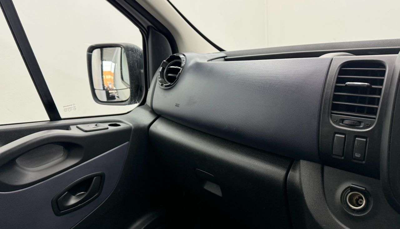 2016 VAUXHALL VIVARO 2016 VAUXHALL VIVARO