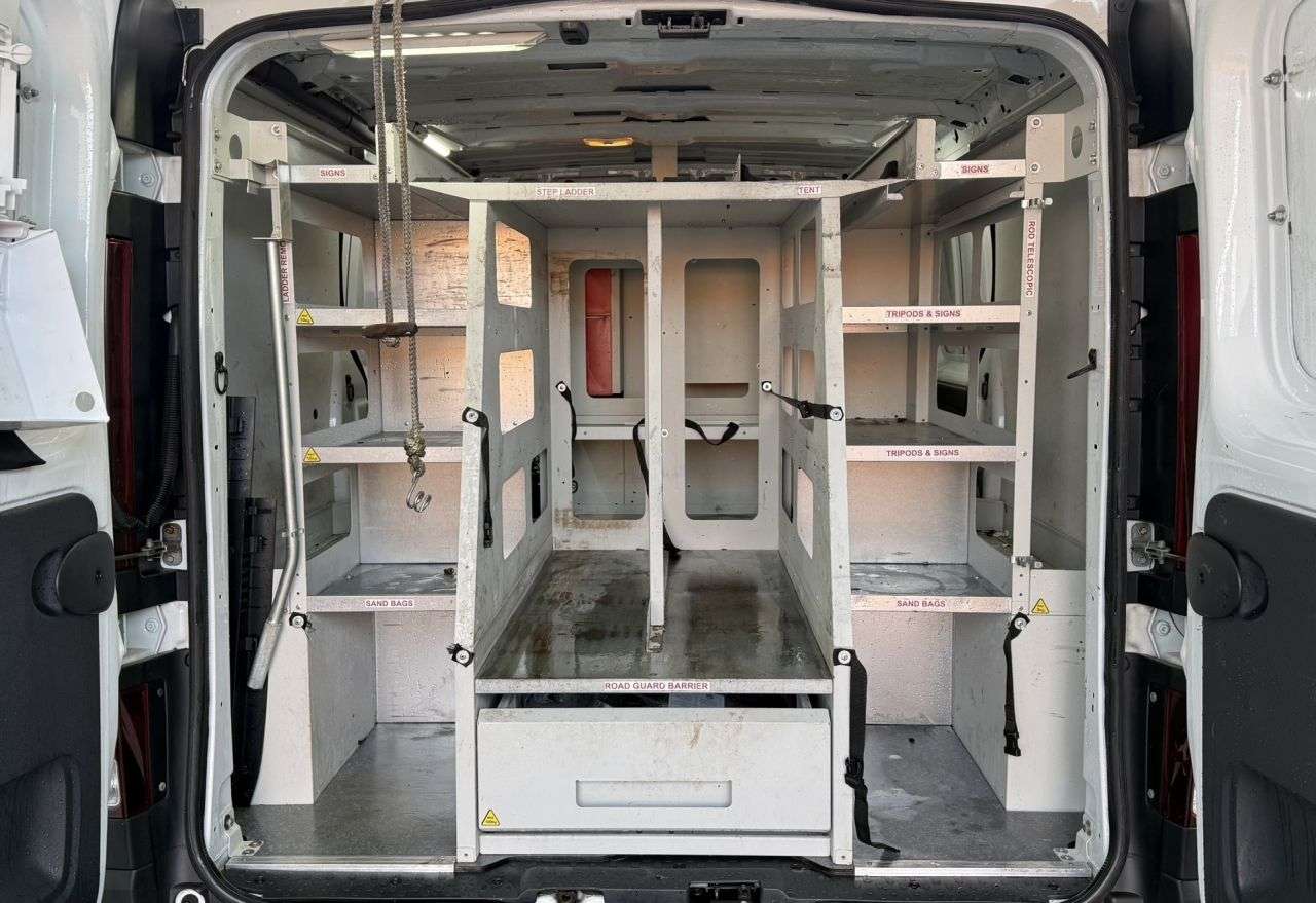 2016 VAUXHALL VIVARO 2016 VAUXHALL VIVARO