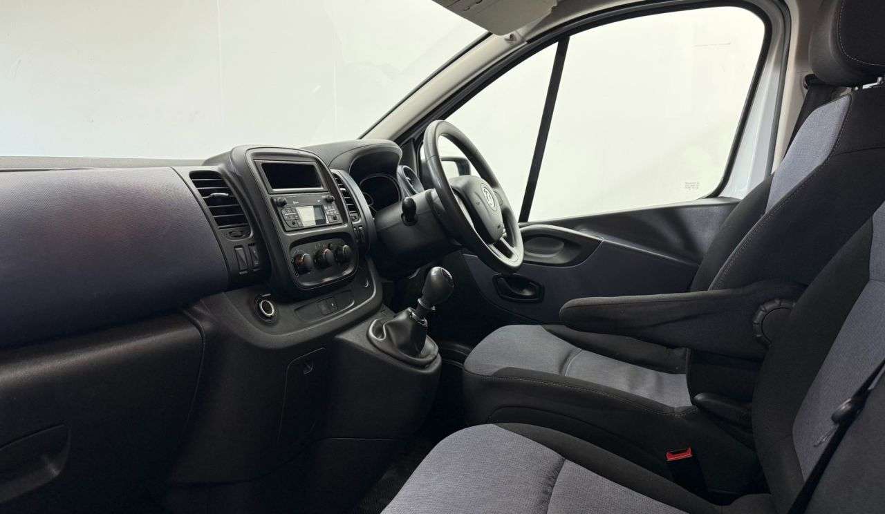 2016 VAUXHALL VIVARO 2016 VAUXHALL VIVARO