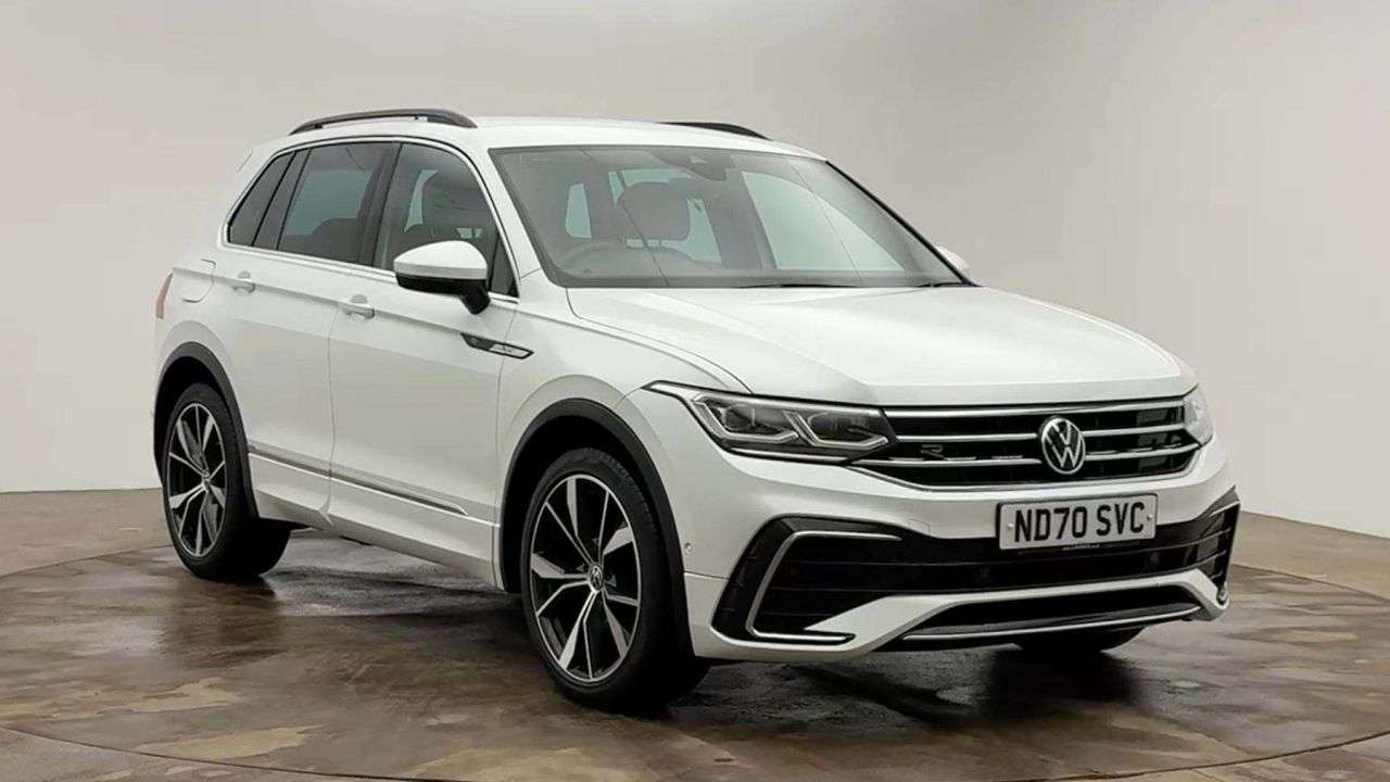 A 2021 VOLKSWAGEN TIGUAN 1.5 TSI R-Line SUV 5dr Petrol DSG Euro 6 (s/s) (150 ps) A 2021 VOLKSWAGEN TIGUAN 1.5 TSI R-Line SUV 5dr Petrol DSG Euro 6 (s/s) (150 ps)