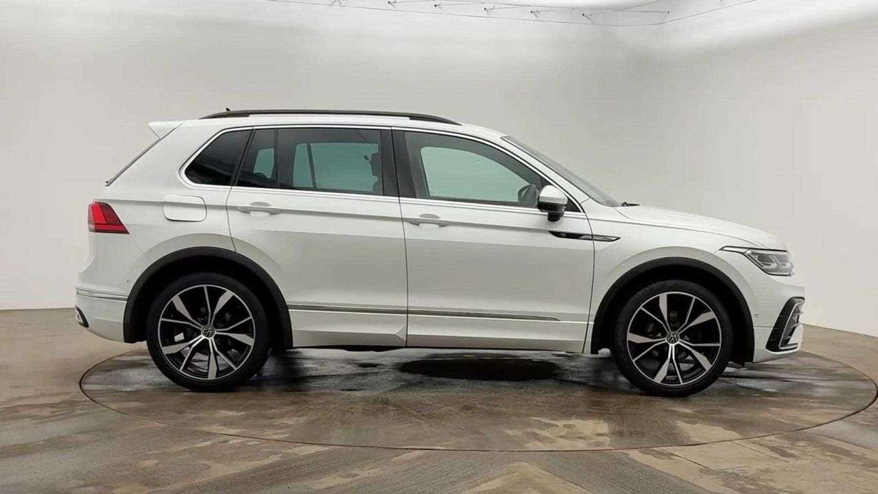2021 VOLKSWAGEN TIGUAN 2021 VOLKSWAGEN TIGUAN