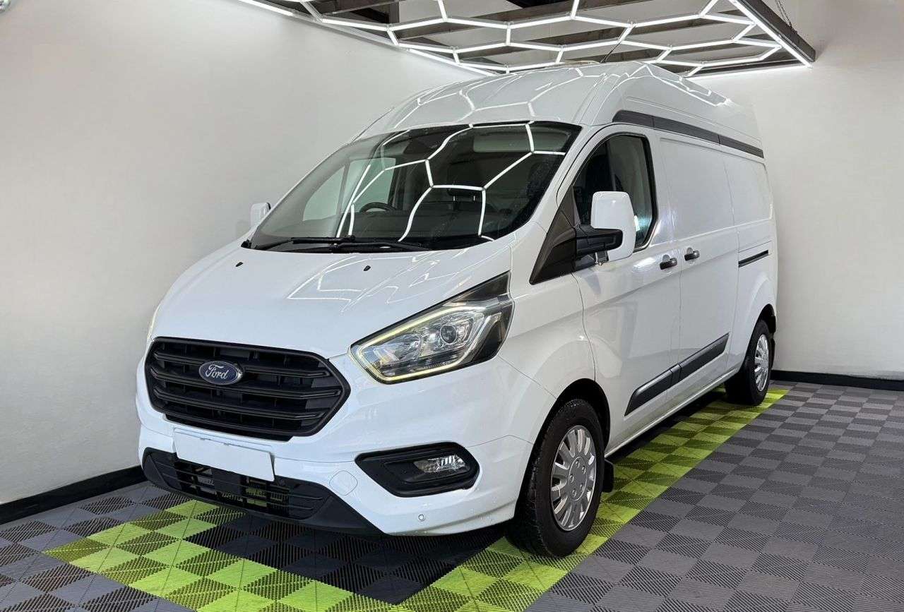 A 2018 FORD TRANSIT CUSTOM 2.0 340 EcoBlue Trend Panel Van 5dr Diesel Manual L2 H2 Euro 6 (130 ps) A 2018 FORD TRANSIT CUSTOM 2.0 340 EcoBlue Trend Panel Van 5dr Diesel Manual L2 H2 Euro 6 (130 ps)