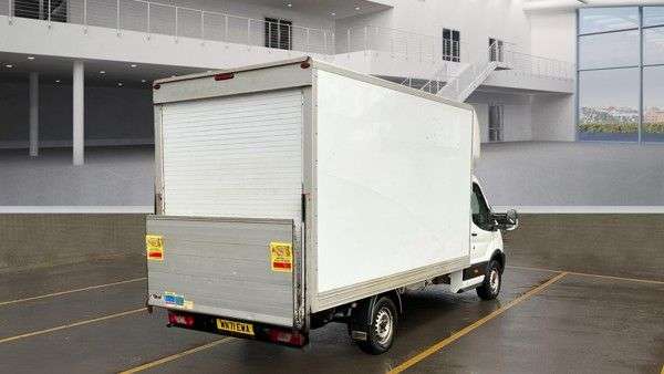 A 2021 FORD TRANSIT 2.0 350 EcoBlue HD Leader Chassis Cab 2dr Diesel Manual RWD L4 Euro 6 (s/s) A 2021 FORD TRANSIT 2.0 350 EcoBlue HD Leader Chassis Cab 2dr Diesel Manual RWD L4 Euro 6 (s/s)