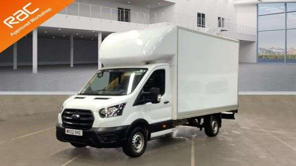 A 2022 FORD TRANSIT 2.0 350 EcoBlue Leader Chassis Cab 2dr Diesel Manual FWD L4 Euro 6 (s/s) (1 A 2022 FORD TRANSIT 2.0 350 EcoBlue Leader Chassis Cab 2dr Diesel Manual FWD L4 Euro 6 (s/s) (1