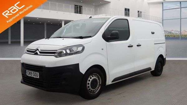 A 2019 CITROEN DISPATCH 1.6 BlueHDi 1000 X M Panel Van 6dr Diesel Manual FWD 2 Euro 6 (95 ps) A 2019 CITROEN DISPATCH 1.6 BlueHDi 1000 X M Panel Van 6dr Diesel Manual FWD 2 Euro 6 (95 ps)