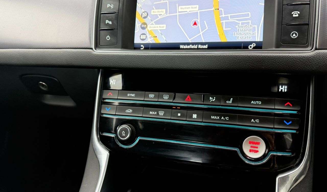 2016 JAGUAR XF 2016 JAGUAR XF