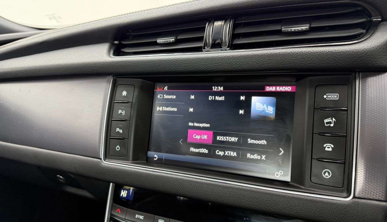 2016 JAGUAR XF 2016 JAGUAR XF