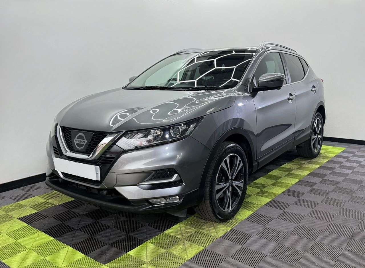 A 2017 NISSAN QASHQAI 1.5 dCi N-Connecta SUV 5dr Diesel Manual Euro 6 (s/s) (110 ps) A 2017 NISSAN QASHQAI 1.5 dCi N-Connecta SUV 5dr Diesel Manual Euro 6 (s/s) (110 ps)