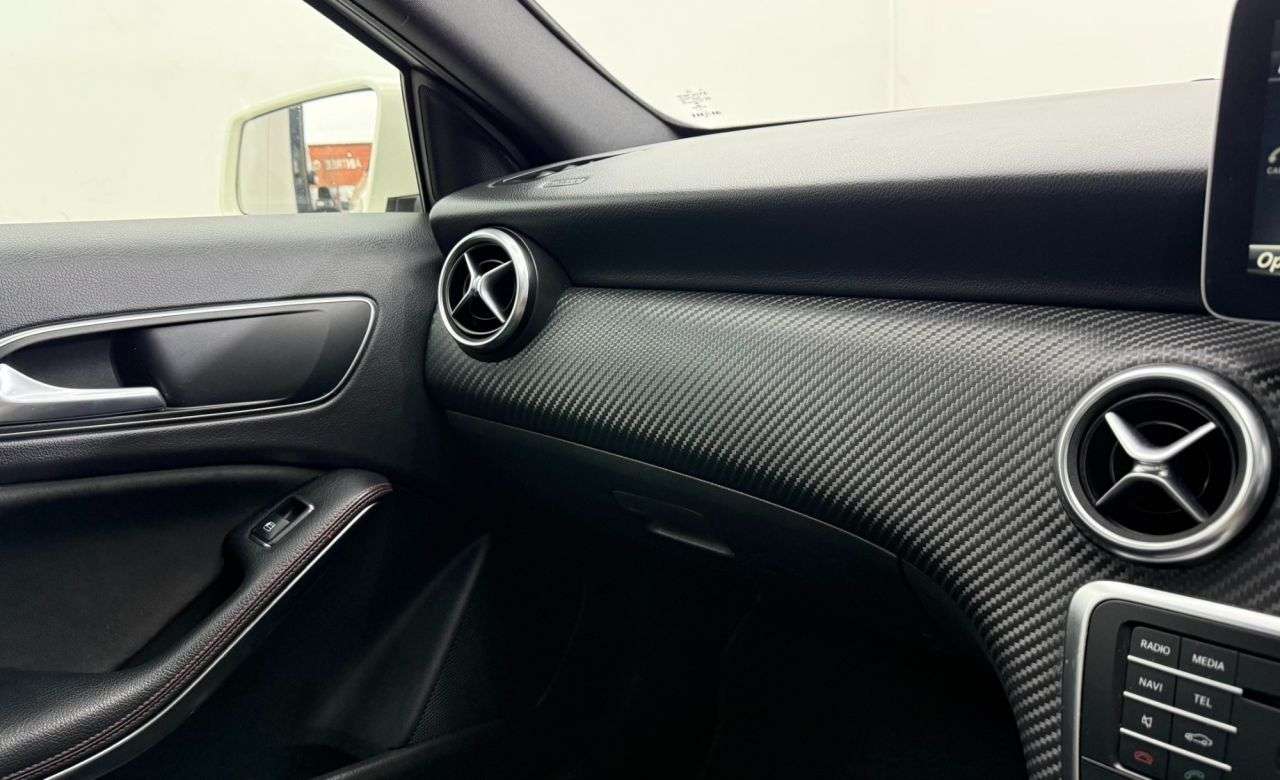 2017 MERCEDES-BENZ A-CLASS 2017 MERCEDES-BENZ A-CLASS