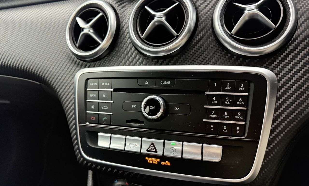 2017 MERCEDES-BENZ A-CLASS 2017 MERCEDES-BENZ A-CLASS