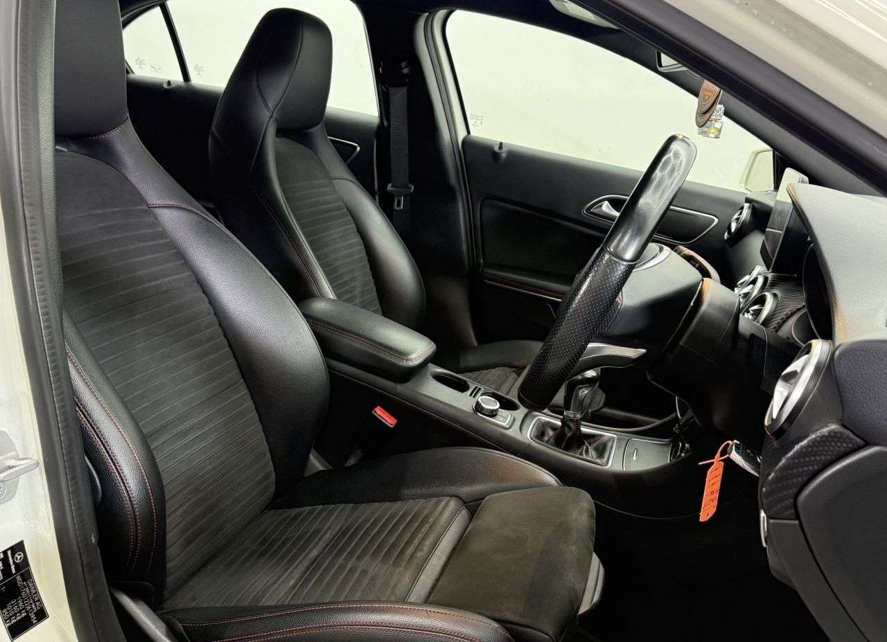 2017 MERCEDES-BENZ A-CLASS 2017 MERCEDES-BENZ A-CLASS