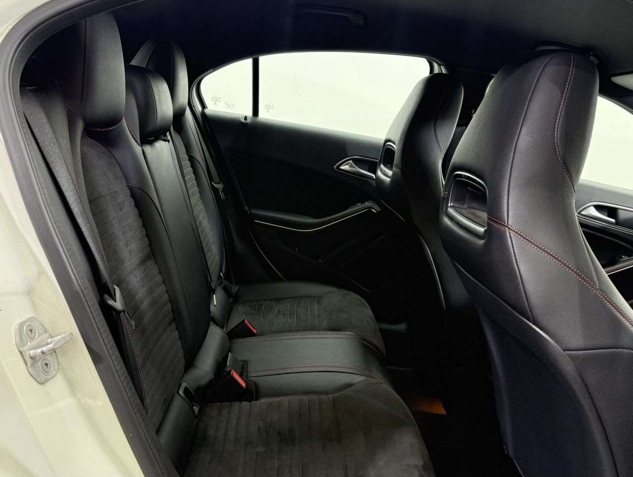 2017 MERCEDES-BENZ A-CLASS 2017 MERCEDES-BENZ A-CLASS