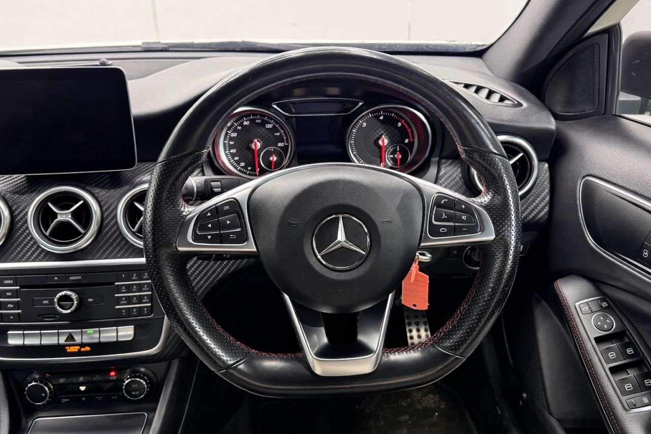 2017 MERCEDES-BENZ A-CLASS 2017 MERCEDES-BENZ A-CLASS