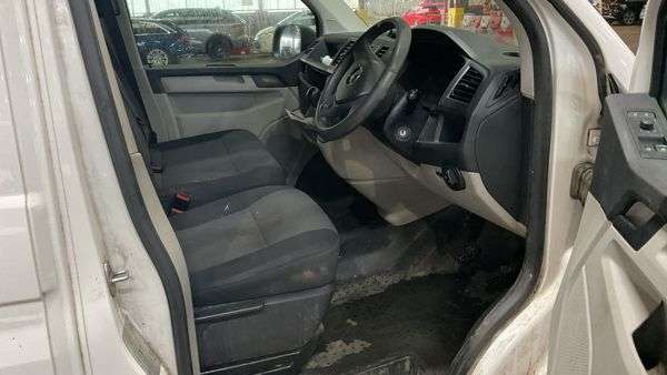 2017 VOLKSWAGEN TRANSPORTER 2017 VOLKSWAGEN TRANSPORTER