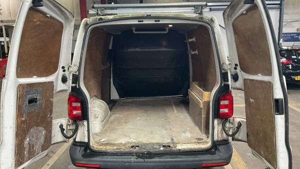 2017 VOLKSWAGEN TRANSPORTER 2017 VOLKSWAGEN TRANSPORTER