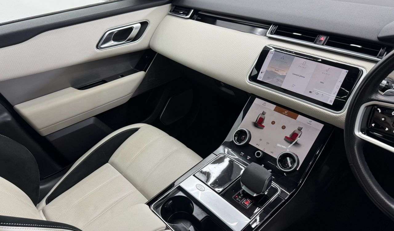 2022 LAND ROVER RANGE ROVER VELAR 2022 LAND ROVER RANGE ROVER VELAR
