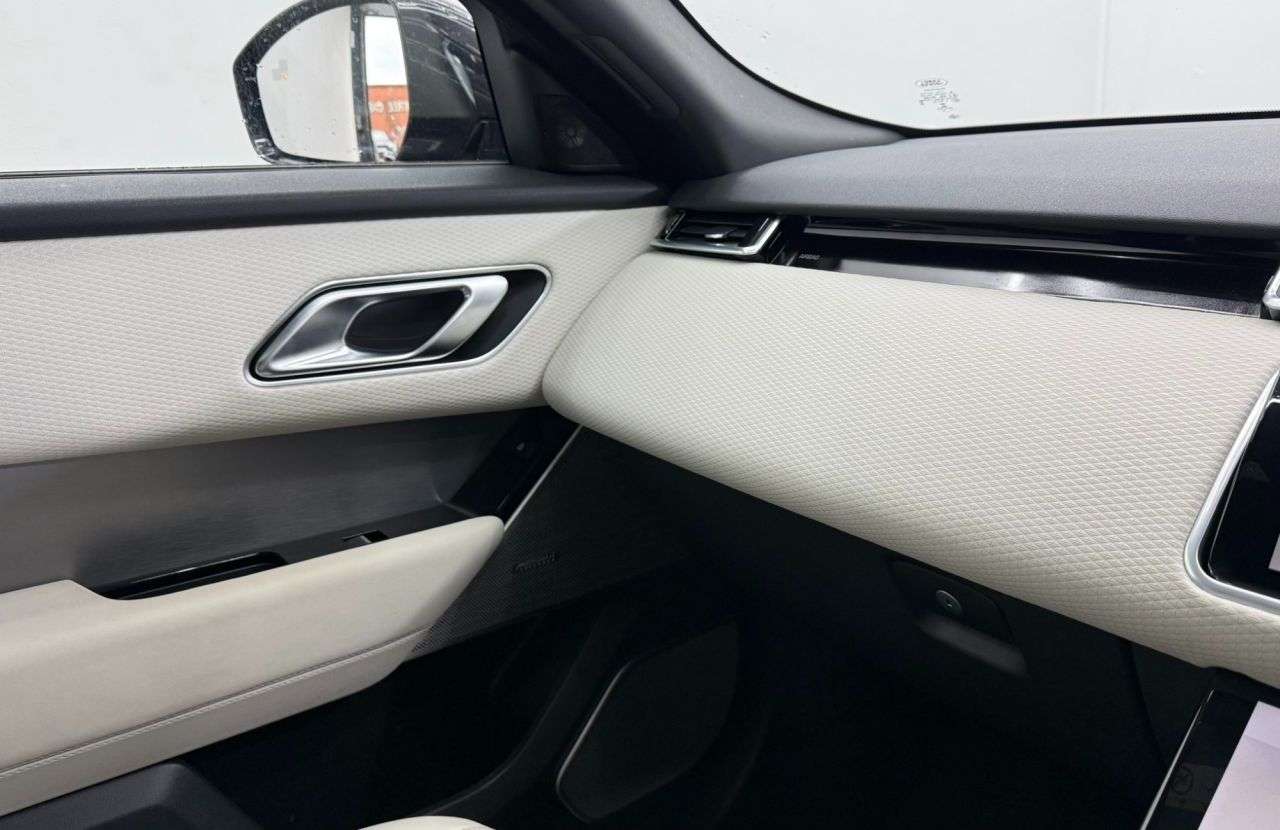 2022 LAND ROVER RANGE ROVER VELAR 2022 LAND ROVER RANGE ROVER VELAR