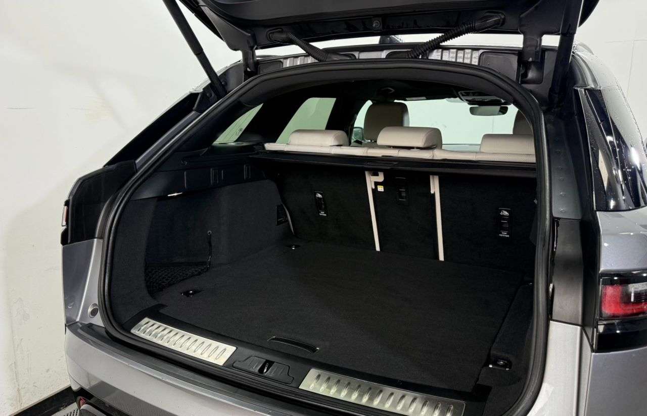 2022 LAND ROVER RANGE ROVER VELAR 2022 LAND ROVER RANGE ROVER VELAR