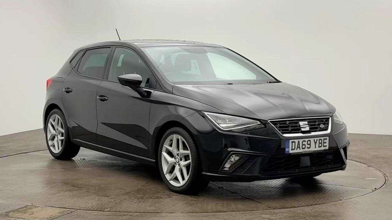 A 2019 SEAT IBIZA 1.0 MPI FR Hatchback 5dr Petrol Manual Euro 6 (s/s) GPF (80 ps) A 2019 SEAT IBIZA 1.0 MPI FR Hatchback 5dr Petrol Manual Euro 6 (s/s) GPF (80 ps)
