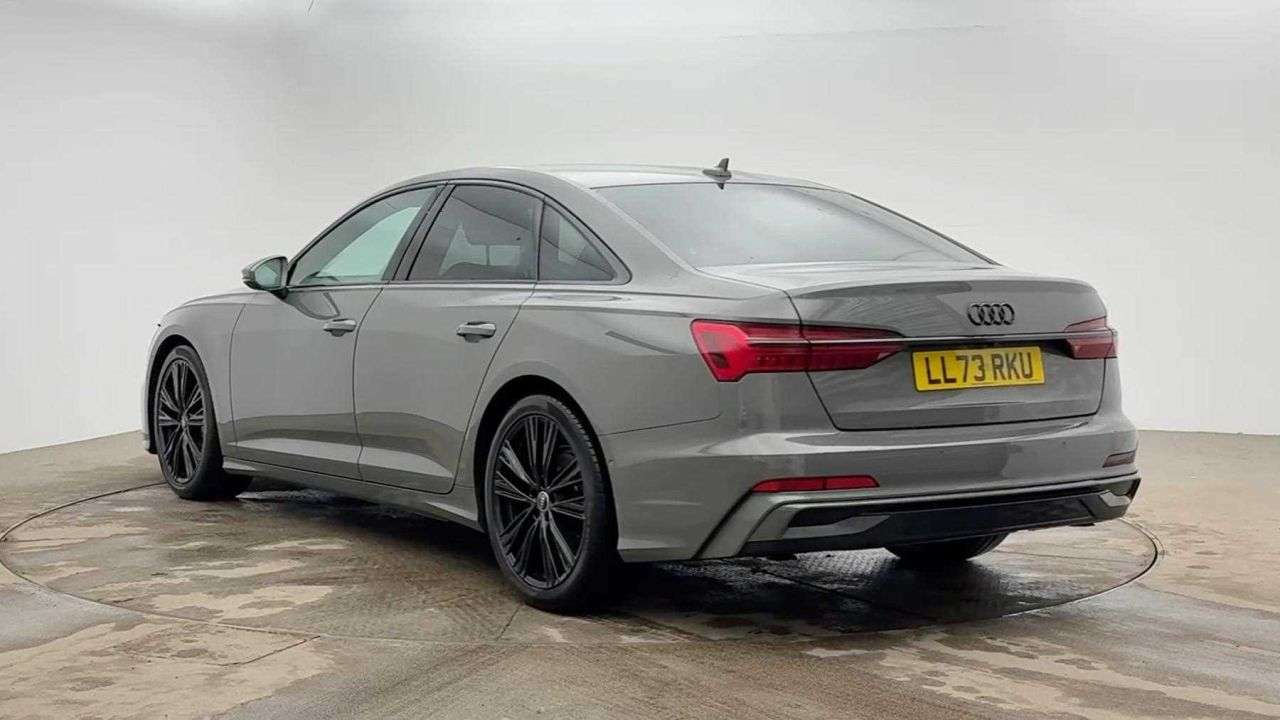 A 2023 AUDI A6 SALOON 2.0 TFSI 40 S line Saloon 4dr Petrol S Tronic Euro 6 (s/s) (204 ps) A 2023 AUDI A6 SALOON 2.0 TFSI 40 S line Saloon 4dr Petrol S Tronic Euro 6 (s/s) (204 ps)