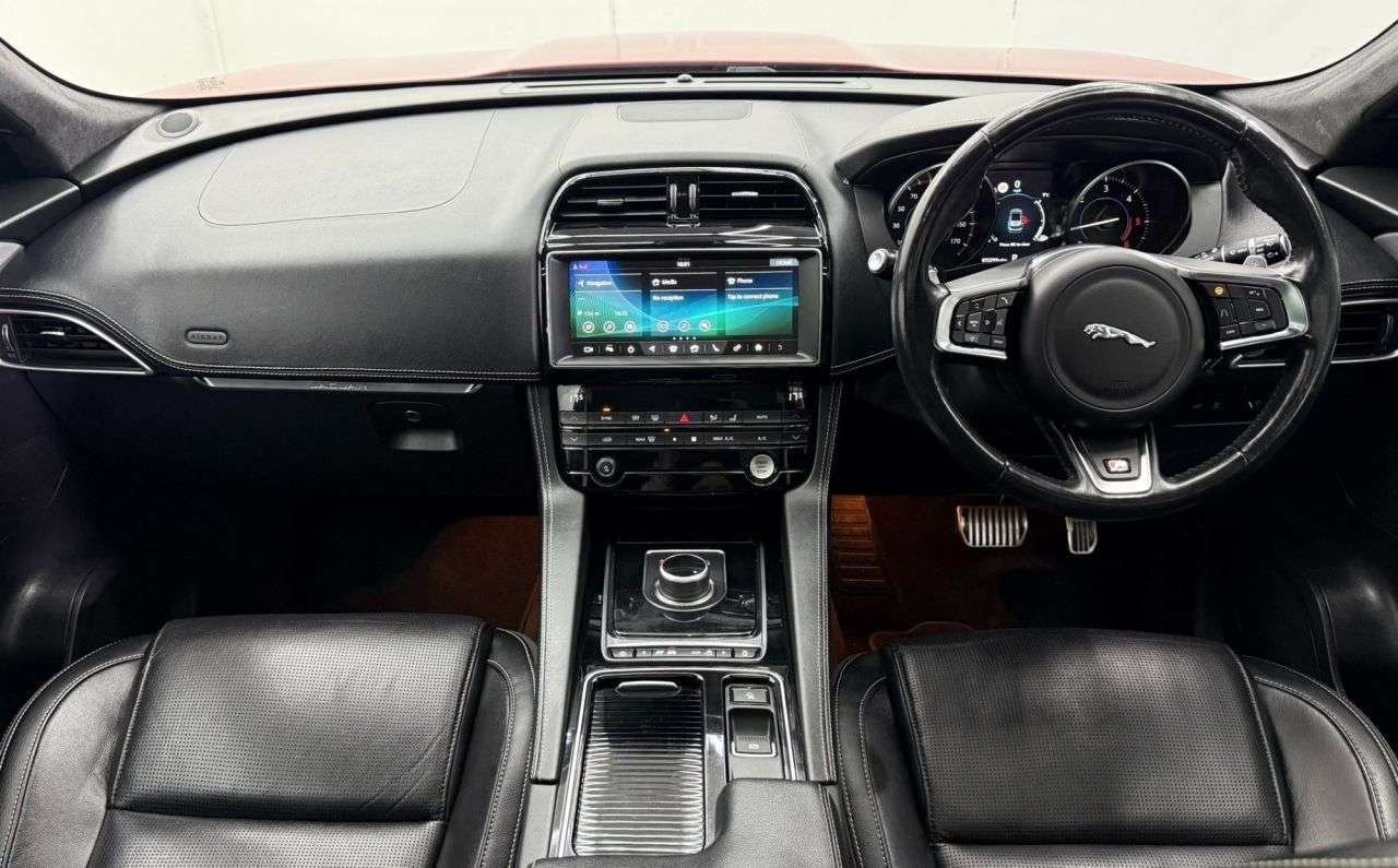 2019 JAGUAR F-PACE 2019 JAGUAR F-PACE