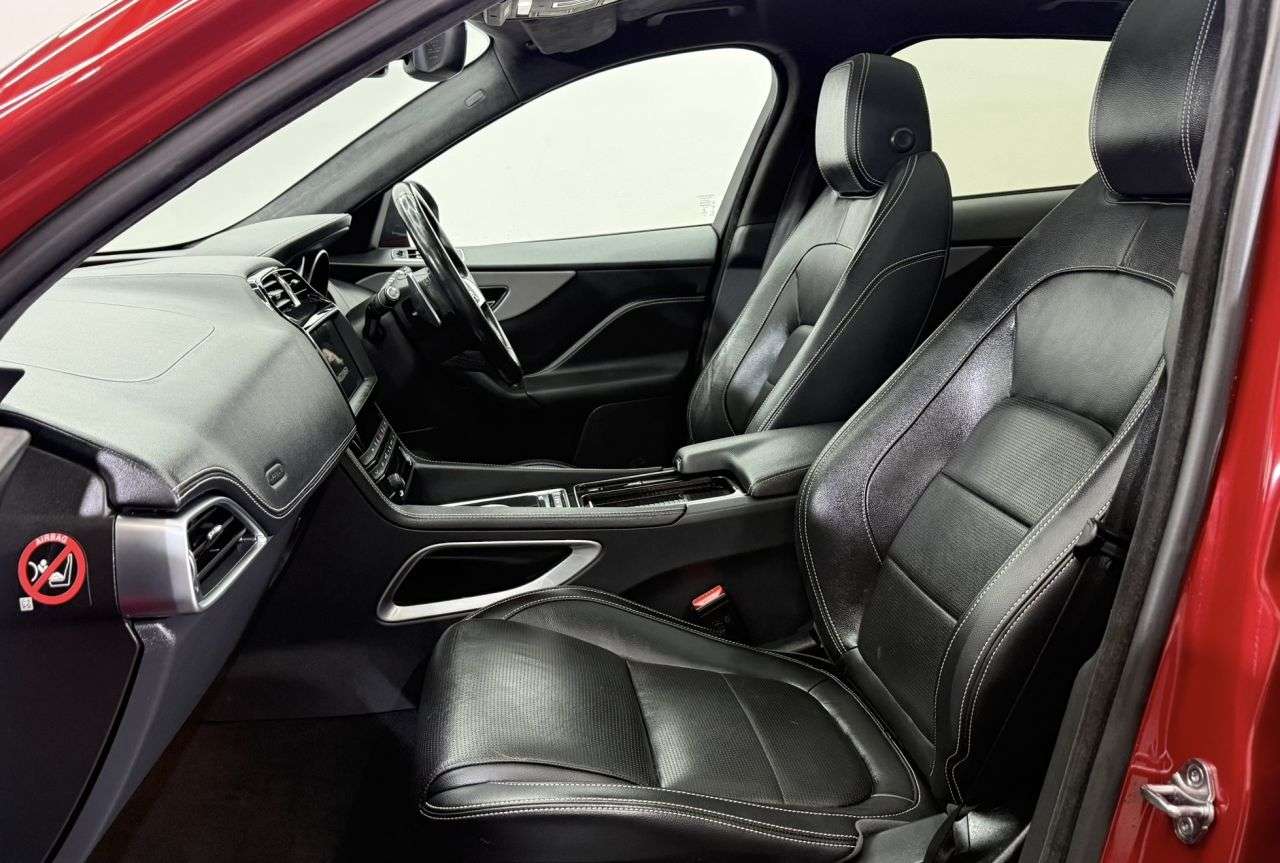 2019 JAGUAR F-PACE 2019 JAGUAR F-PACE