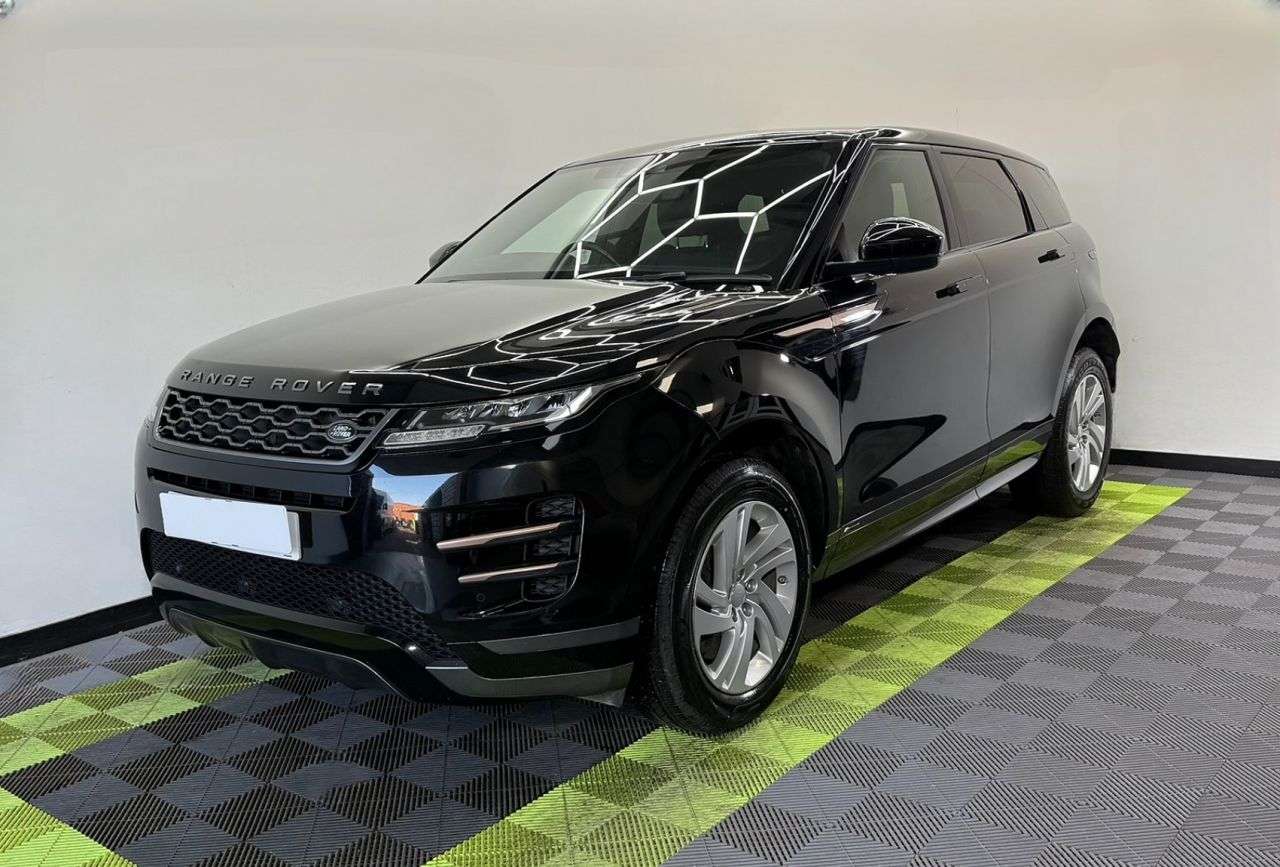 A 2020 LAND ROVER RANGE ROVER EVOQUE 2.0 D150 MHEV R-Dynamic S SUV 5dr Diesel Auto 4WD Euro 6 (s/s) (150 ps) A 2020 LAND ROVER RANGE ROVER EVOQUE 2.0 D150 MHEV R-Dynamic S SUV 5dr Diesel Auto 4WD Euro 6 (s/s) (150 ps)