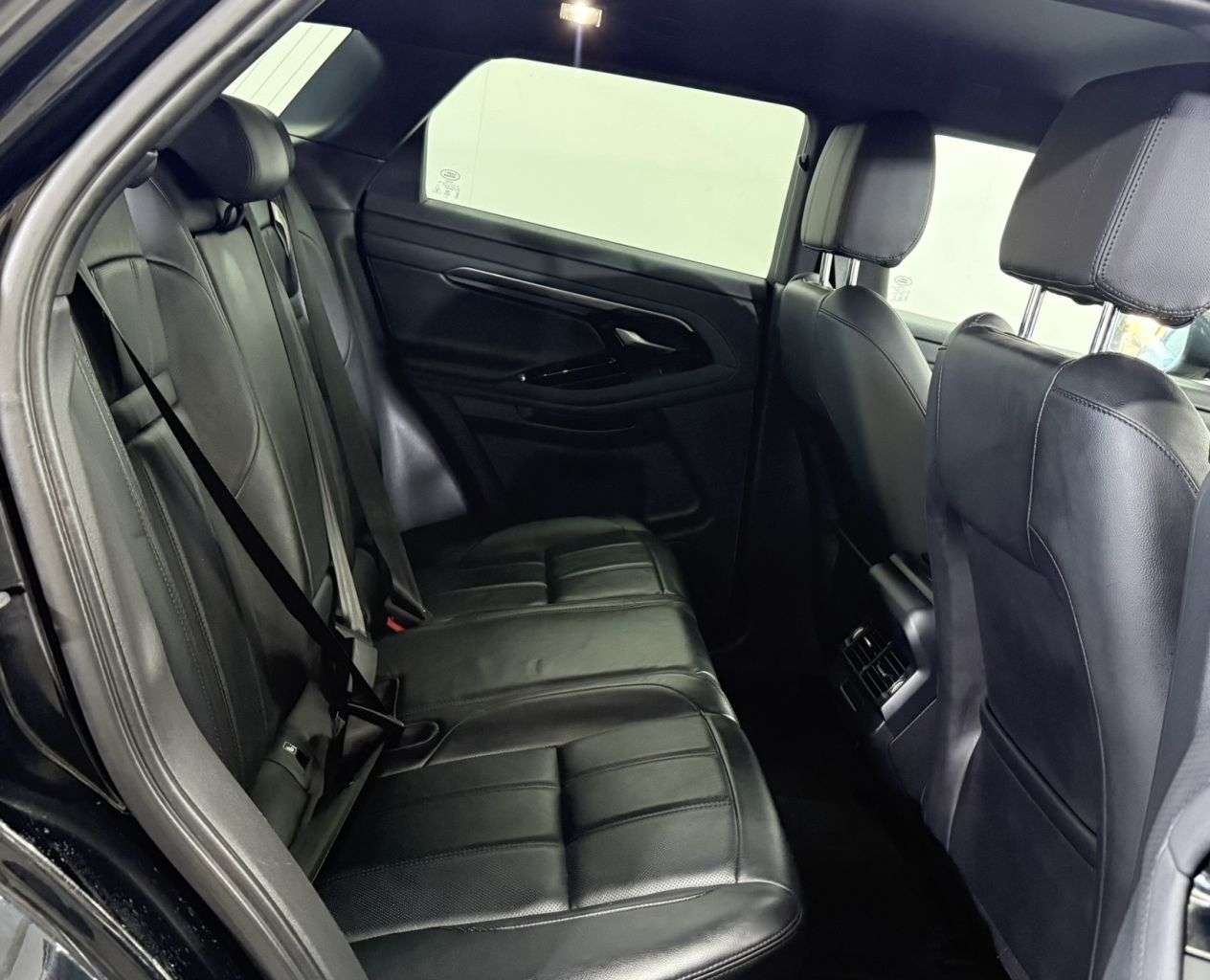 2020 LAND ROVER RANGE ROVER EVOQUE 2020 LAND ROVER RANGE ROVER EVOQUE