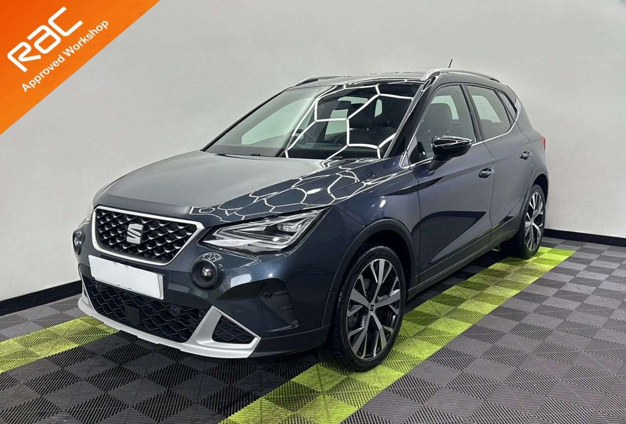 A 2021 SEAT ARONA 1.0 TSI XPERIENCE Lux SUV 5dr Petrol DSG Euro 6 (s/s) (110 ps) A 2021 SEAT ARONA 1.0 TSI XPERIENCE Lux SUV 5dr Petrol DSG Euro 6 (s/s) (110 ps)