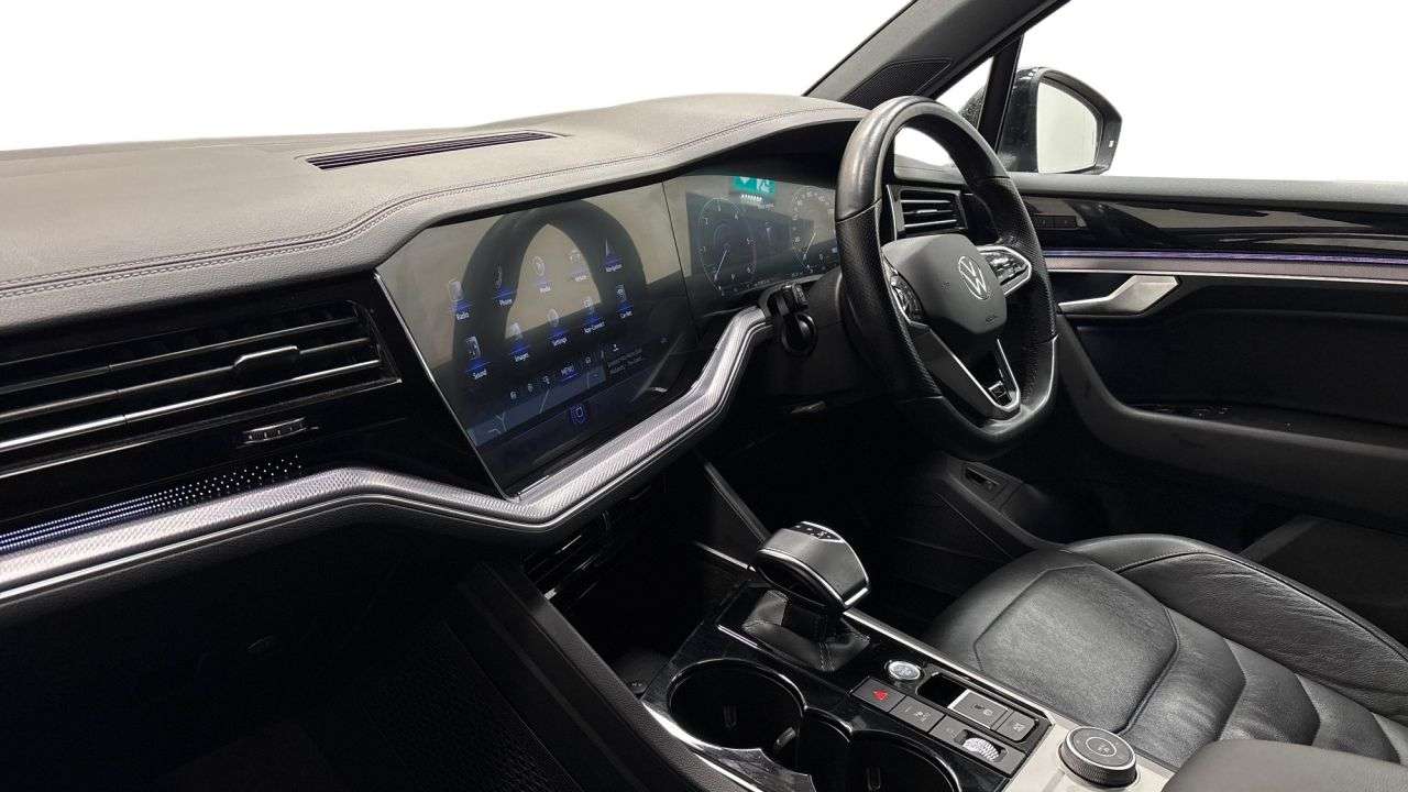 2021 VOLKSWAGEN TOUAREG 2021 VOLKSWAGEN TOUAREG