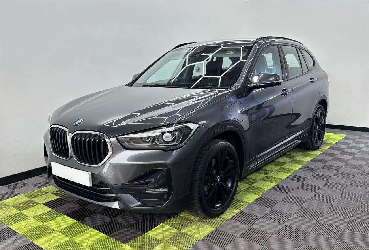 A 2022 BMW X1 1.5 25e 10kWh Sport SUV 5dr Petrol Plug-in Hybrid Auto xDrive Euro 6 (s/s) A 2022 BMW X1 1.5 25e 10kWh Sport SUV 5dr Petrol Plug-in Hybrid Auto xDrive Euro 6 (s/s)