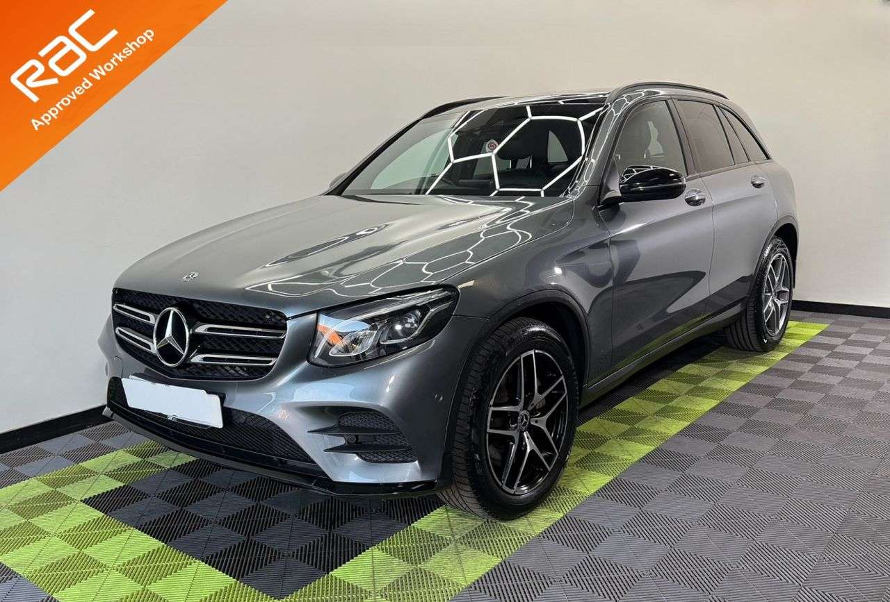 A 2019 MERCEDES-BENZ GLC 2.1 GLC220d AMG Night Edition SUV 5dr Diesel G-Tronic+ 4MATIC Euro 6 (s/s) A 2019 MERCEDES-BENZ GLC 2.1 GLC220d AMG Night Edition SUV 5dr Diesel G-Tronic+ 4MATIC Euro 6 (s/s)