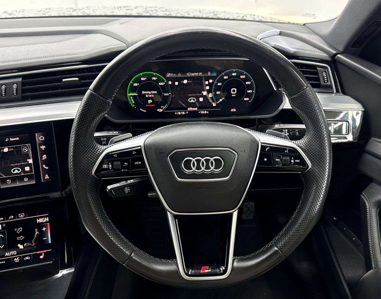 2022 AUDI E-TRON 2022 AUDI E-TRON