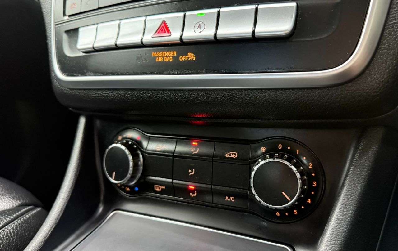 2017 MERCEDES-BENZ GLA 2017 MERCEDES-BENZ GLA