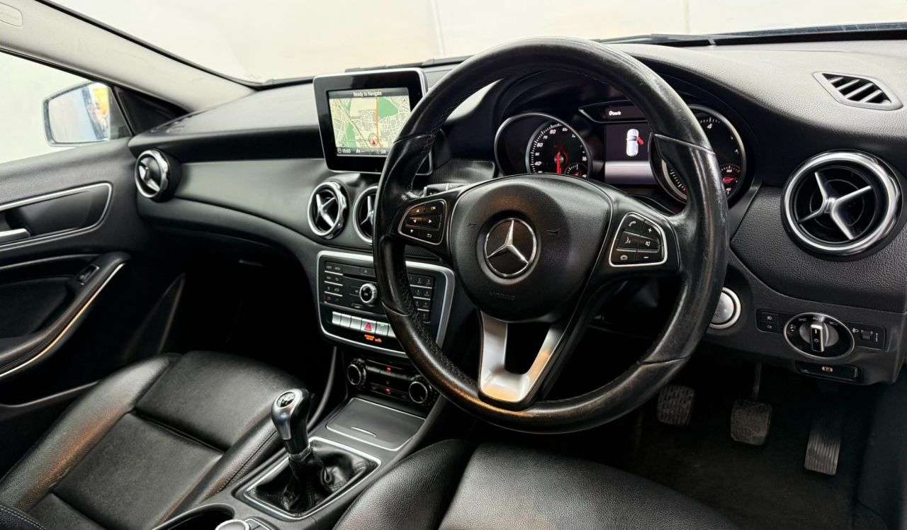 2017 MERCEDES-BENZ GLA 2017 MERCEDES-BENZ GLA