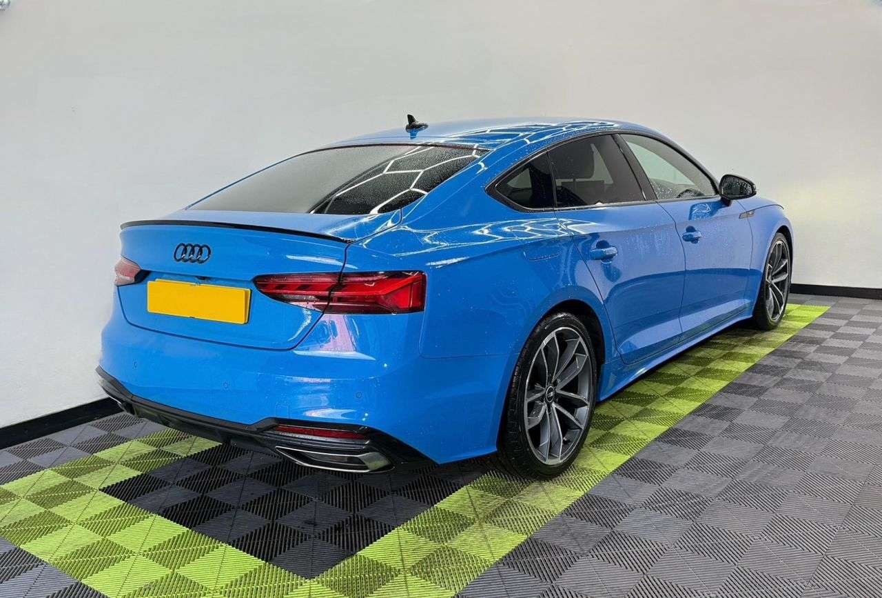 A 2021 AUDI A5 2.0 TDI 35 S line Sportback 5dr Diesel S Tronic Euro 6 (s/s) (163 ps) A 2021 AUDI A5 2.0 TDI 35 S line Sportback 5dr Diesel S Tronic Euro 6 (s/s) (163 ps)