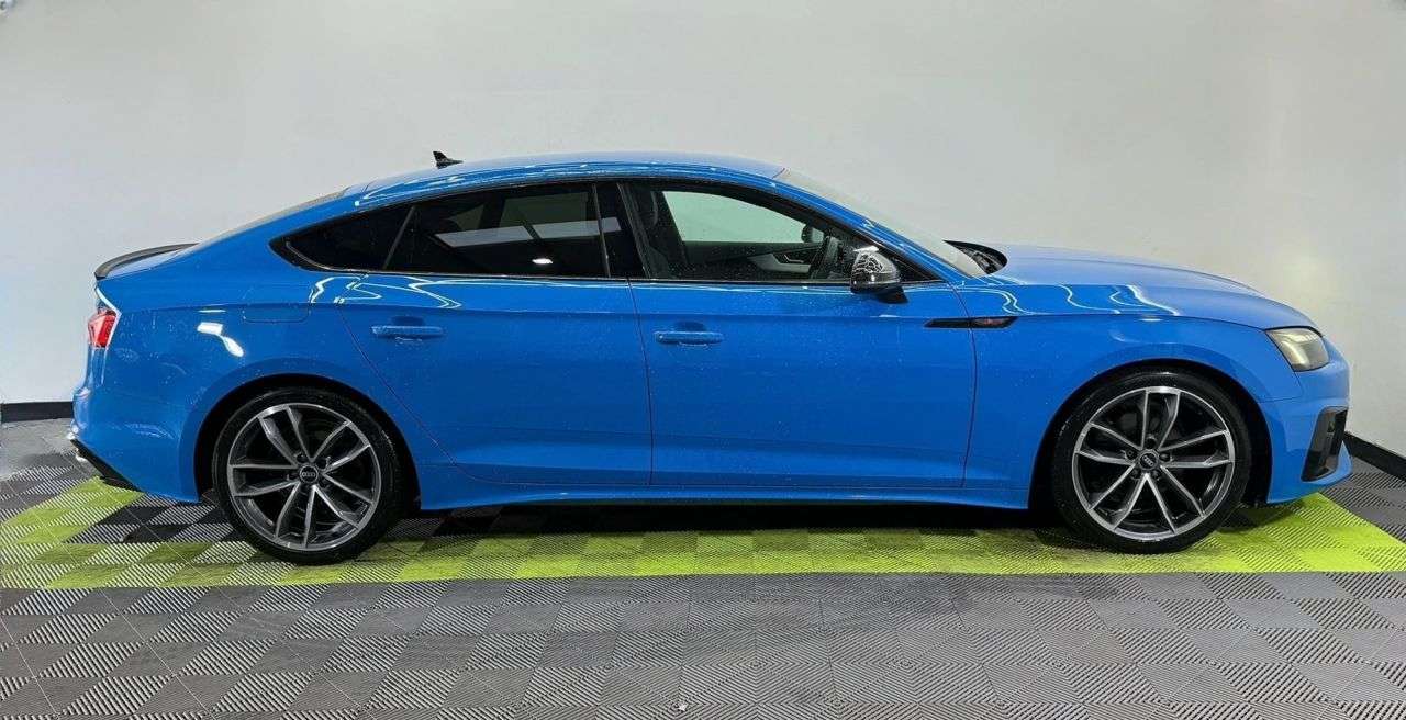 2021 AUDI A5 2021 AUDI A5