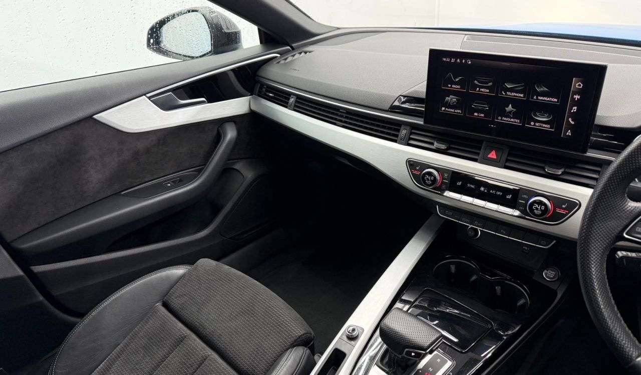 2021 AUDI A5 2021 AUDI A5
