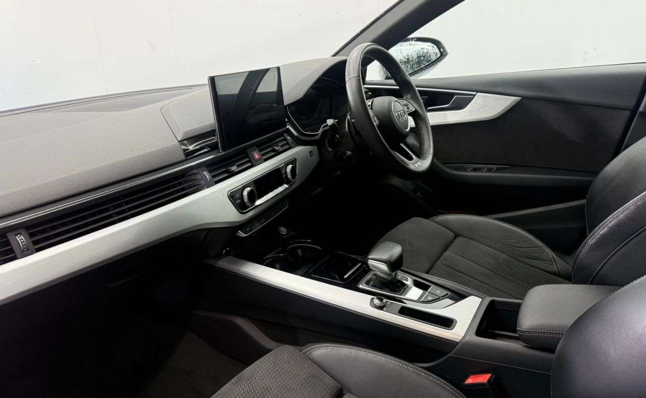 2021 AUDI A5 2021 AUDI A5
