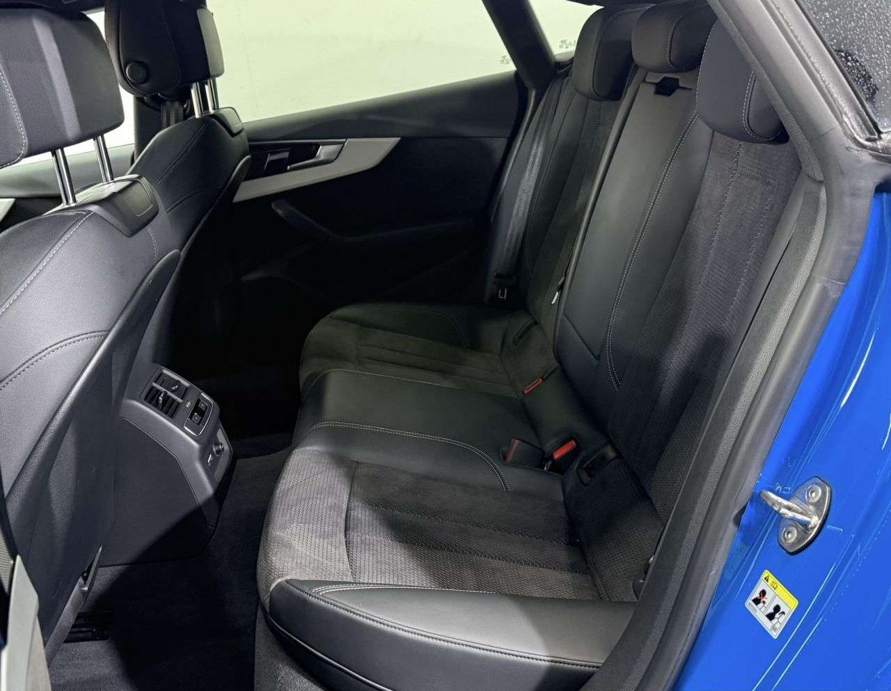 2021 AUDI A5 2021 AUDI A5