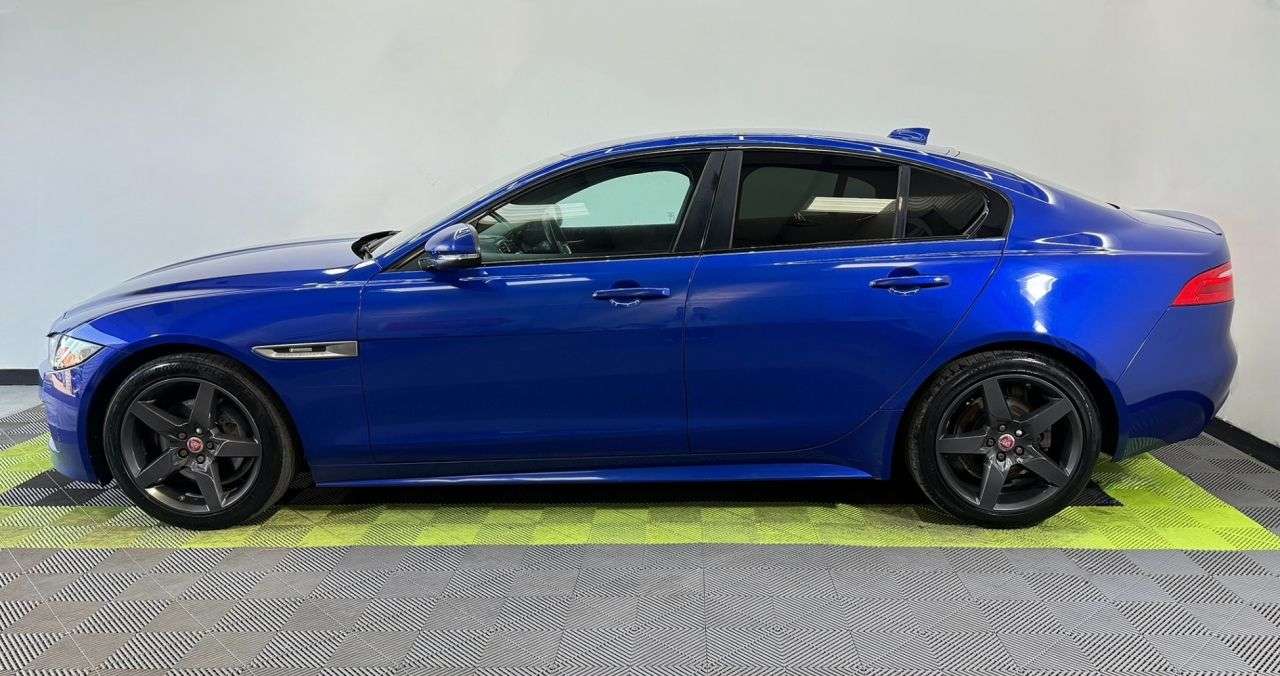 2017 JAGUAR XE 2017 JAGUAR XE