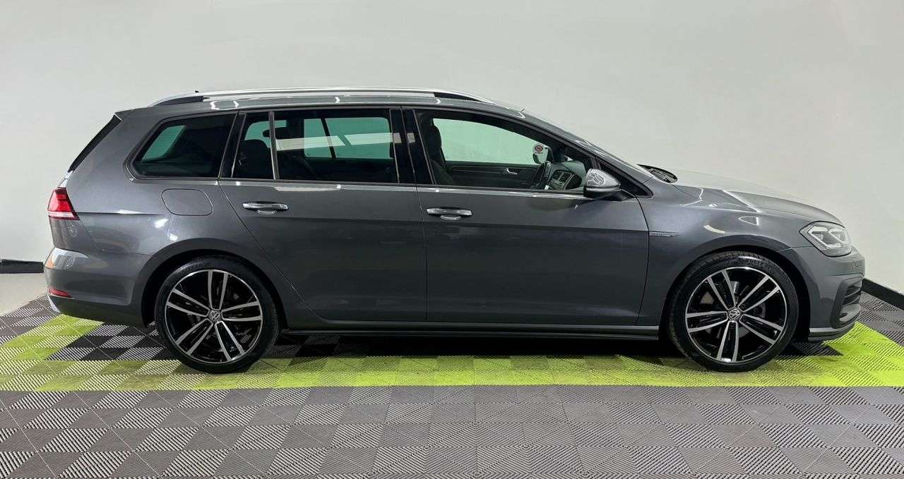 2018 VOLKSWAGEN GOLF 2018 VOLKSWAGEN GOLF