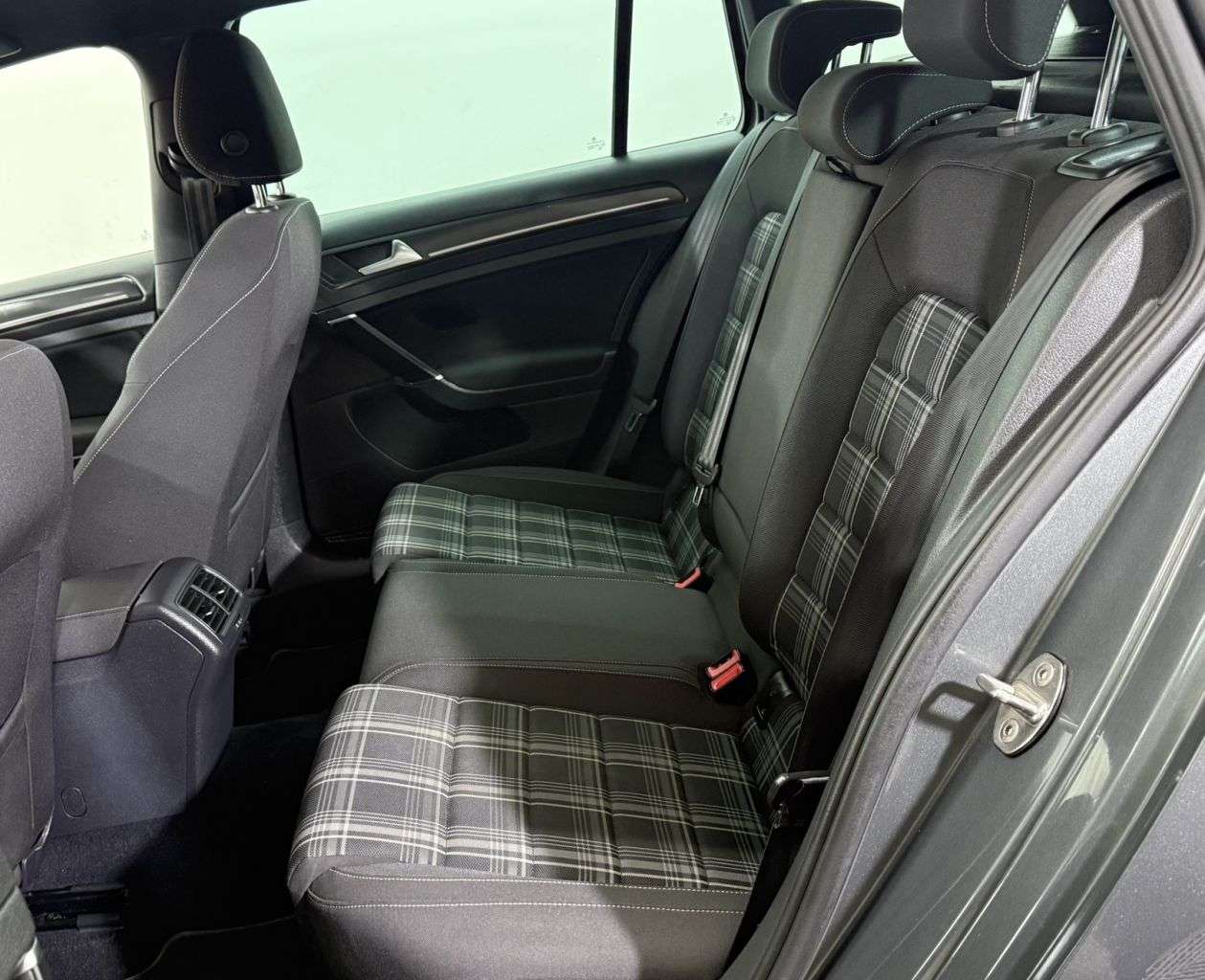 2018 VOLKSWAGEN GOLF 2018 VOLKSWAGEN GOLF