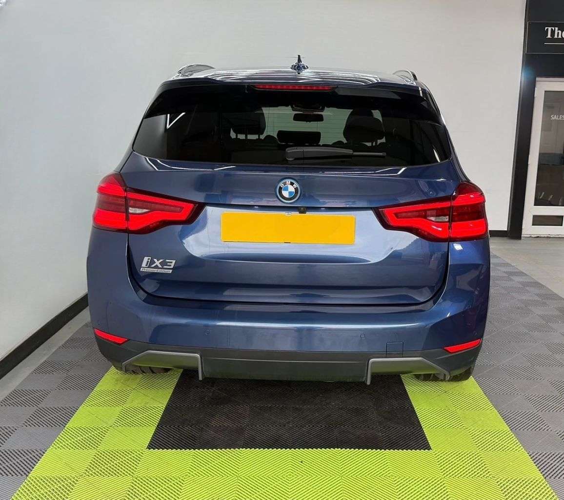 2021 BMW IX3 2021 BMW IX3