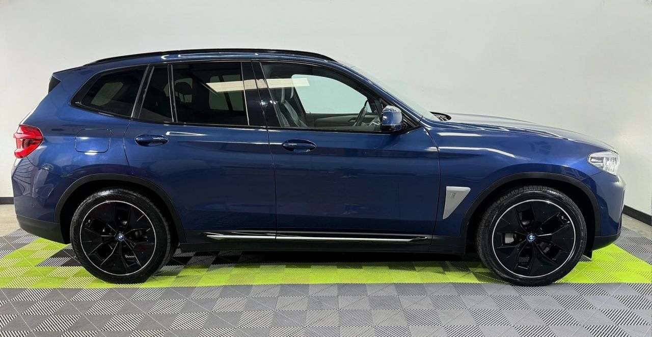 2021 BMW IX3 2021 BMW IX3