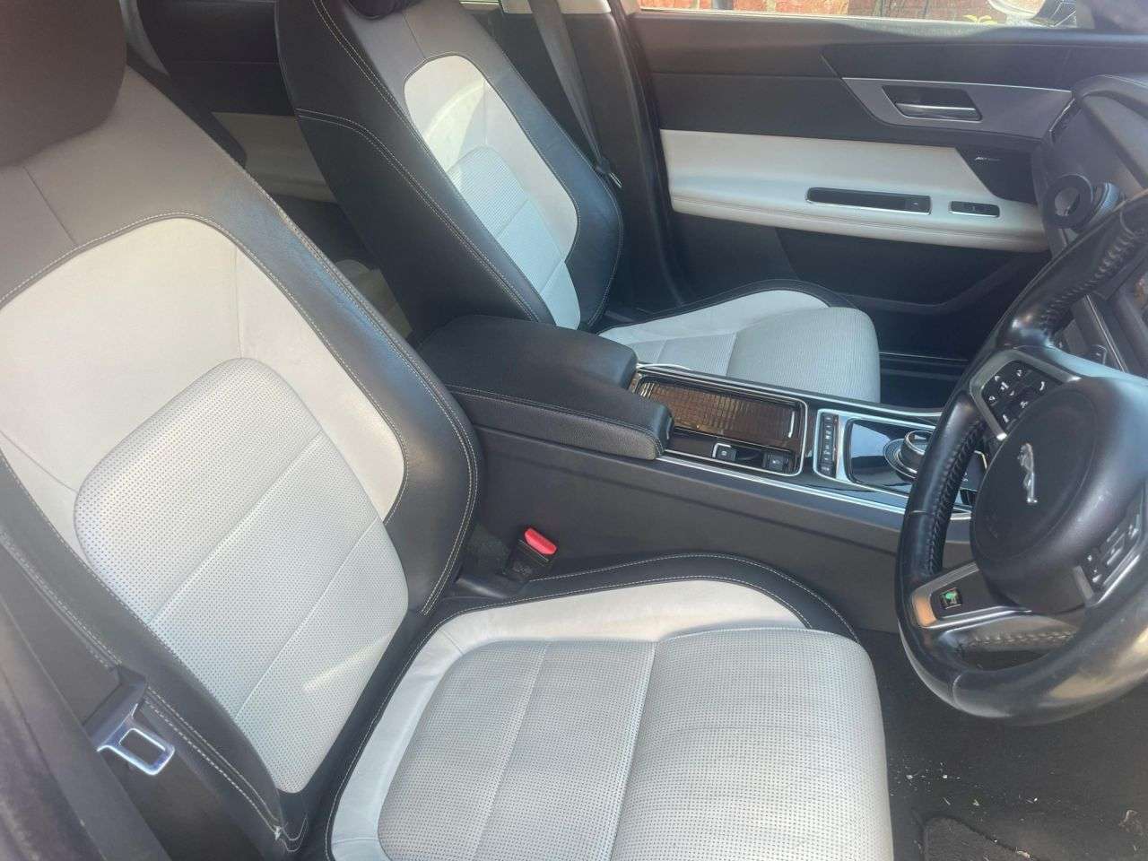 2016 JAGUAR XF 2016 JAGUAR XF