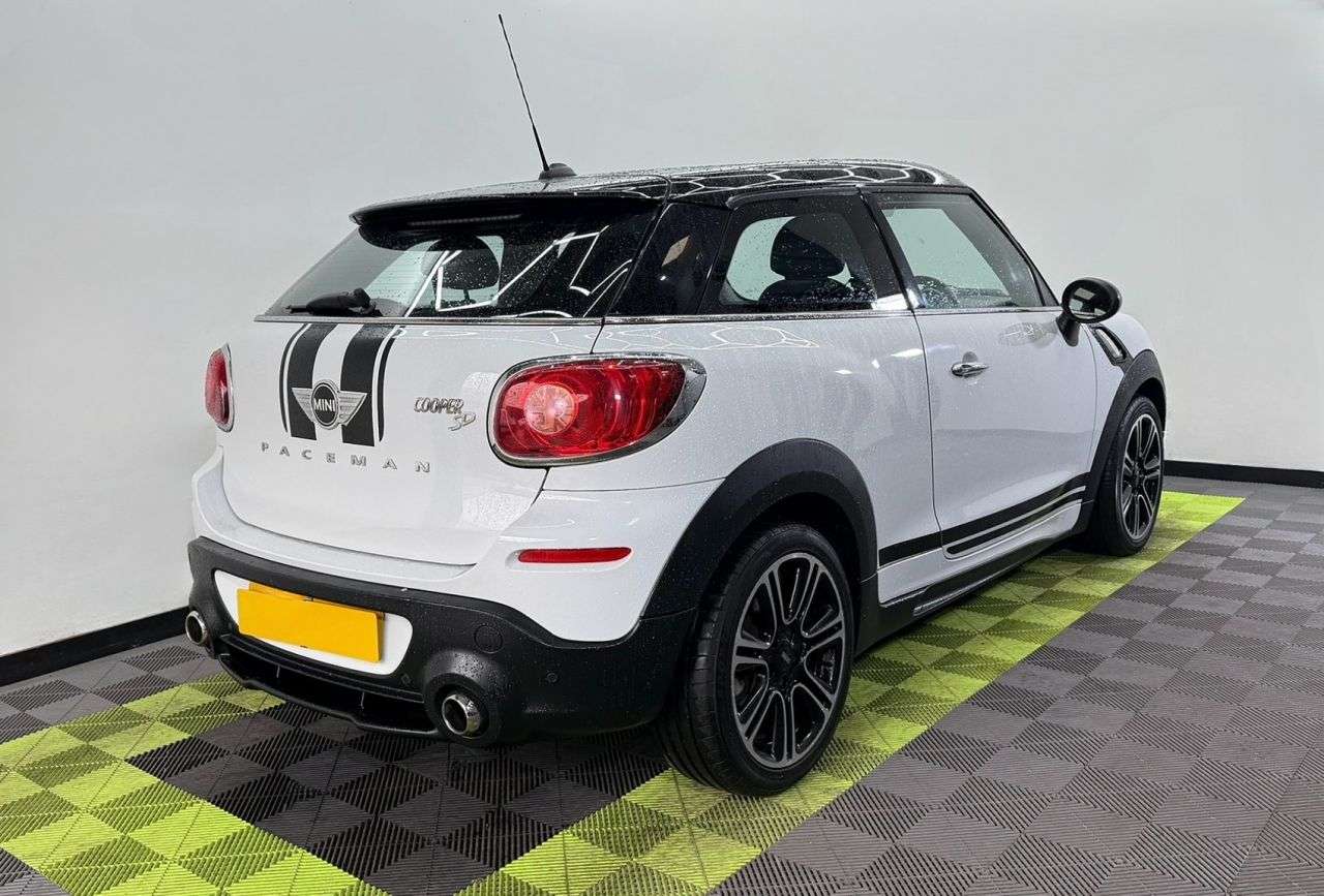 A 2014 MINI COOPER 2.0 Cooper SD SUV 3dr Diesel Manual Euro 5 (s/s) (143 ps) A 2014 MINI COOPER 2.0 Cooper SD SUV 3dr Diesel Manual Euro 5 (s/s) (143 ps)